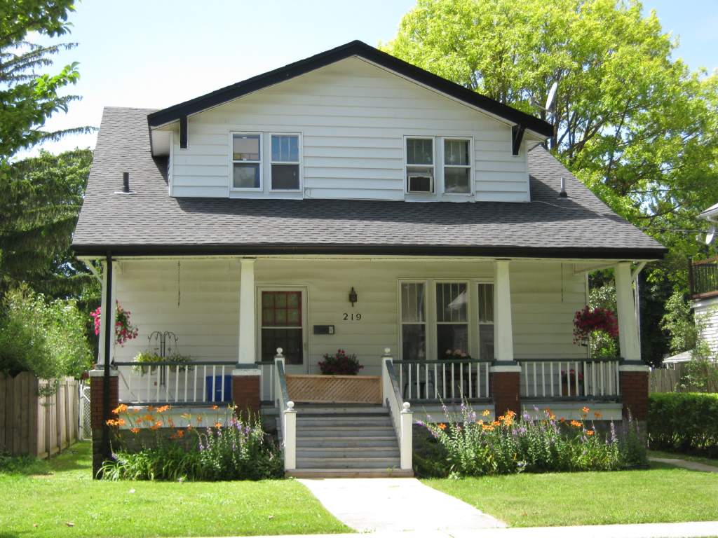 Homes For Rent 219 Stuart St, Sarnia, ON Mutual Property Management
