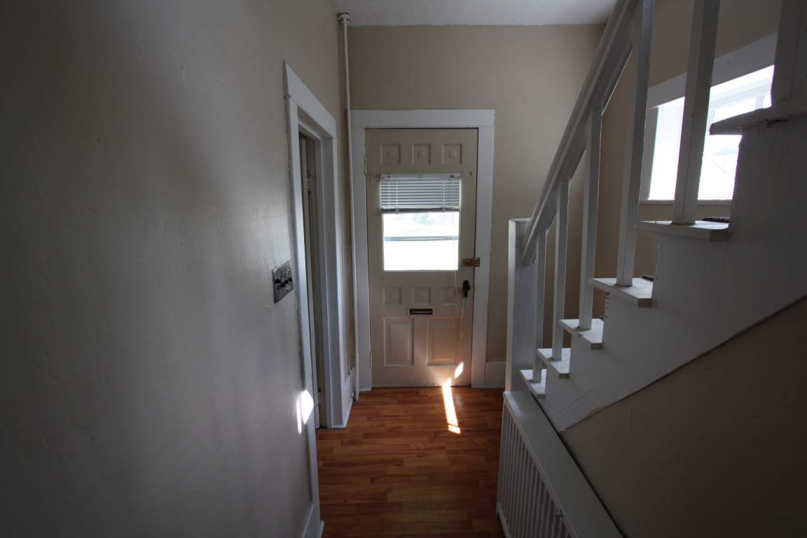 Houses For Rent 195 Elgin St, Sarnia, ON