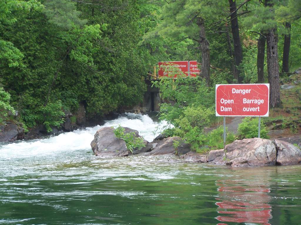 Cottages For Rent 8092 Little Falls Rd, Washago Ontario