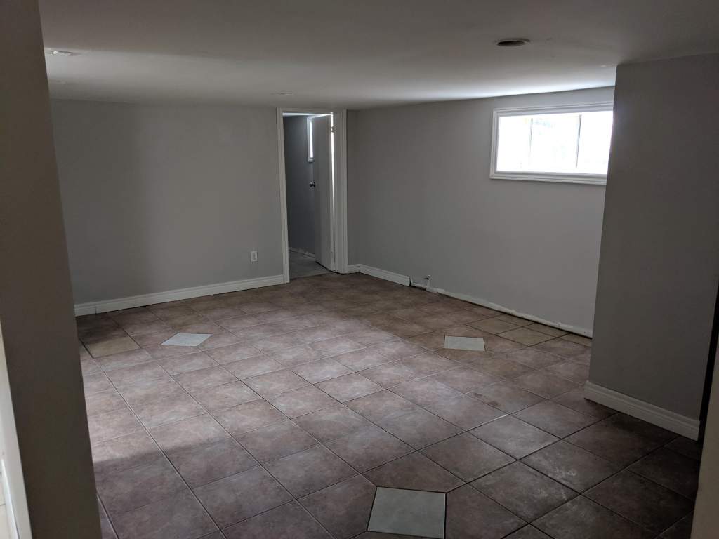 Apartments For Rent 126 Sutton St, Sarnia, ON Mutual Property