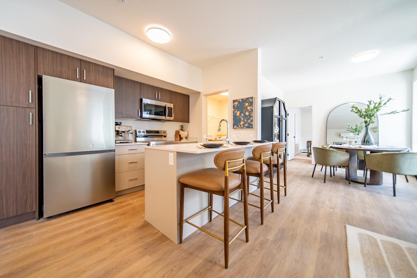 102 Show Suite - 2 Bed/2 Bath