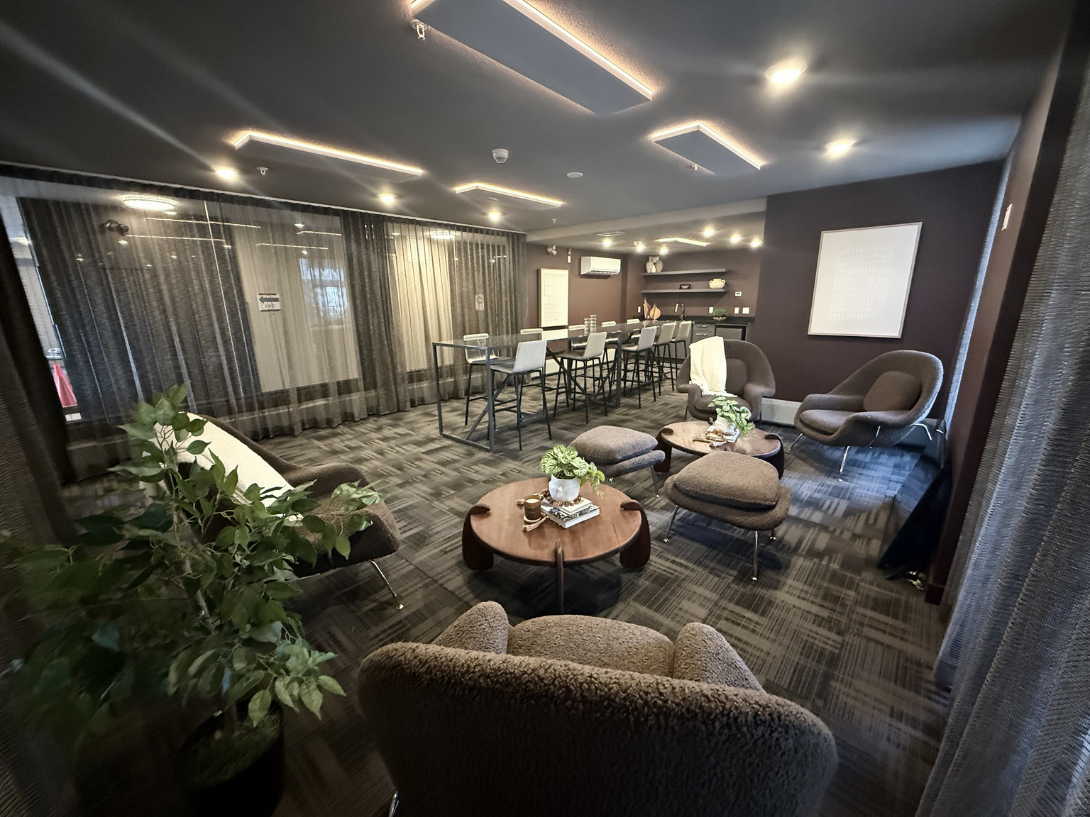 Amenities Section Image