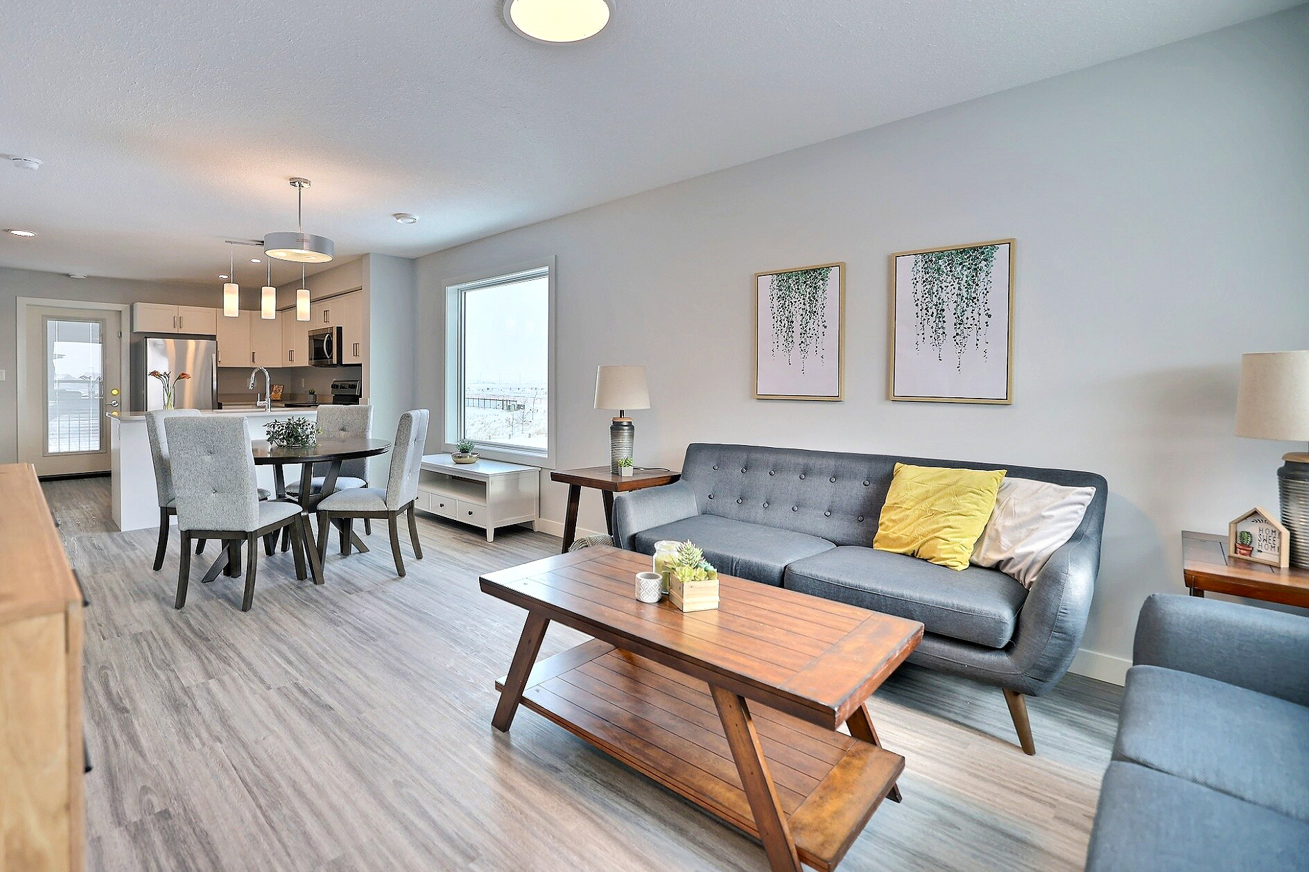 Desktop Home Image - 1