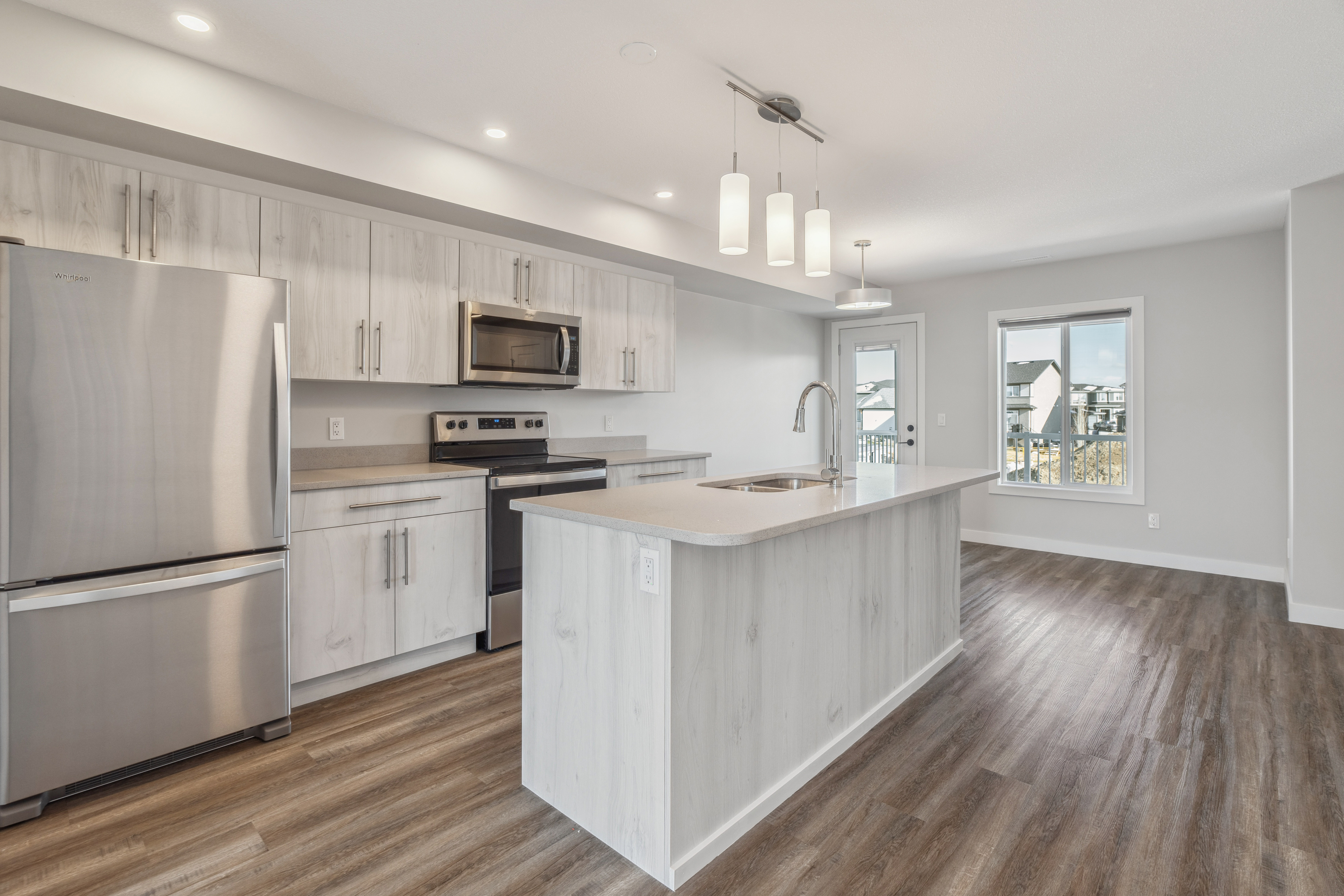 Desktop Home Image - 1