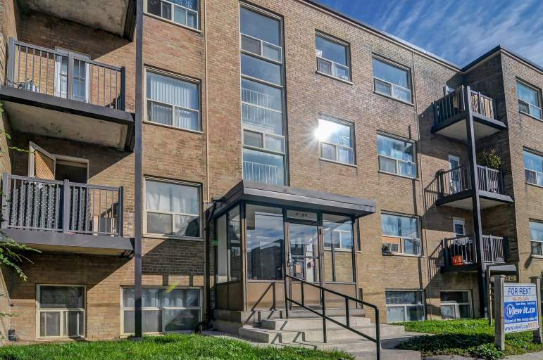 East York Apartments North 44