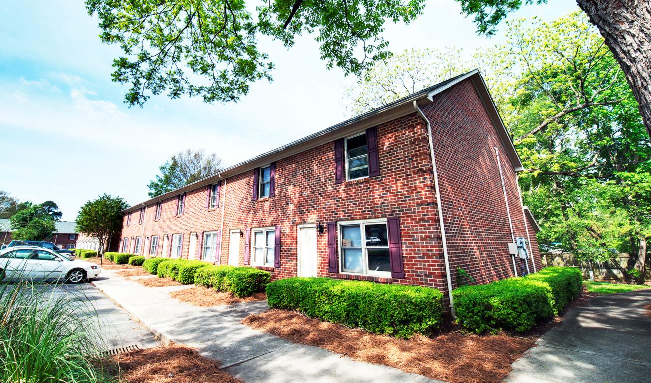 Courtyard Townhomes North 44