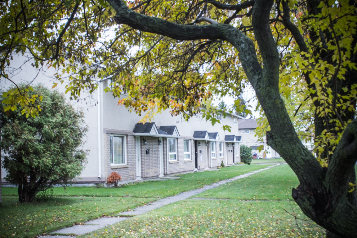 Thunder Bay Townhouse Photos and Files Gallery RentBoard.ca Ad ID NPM