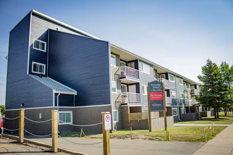 Manhattan Manor 109 Elmore Drive Fort McMurray Apartments Rent