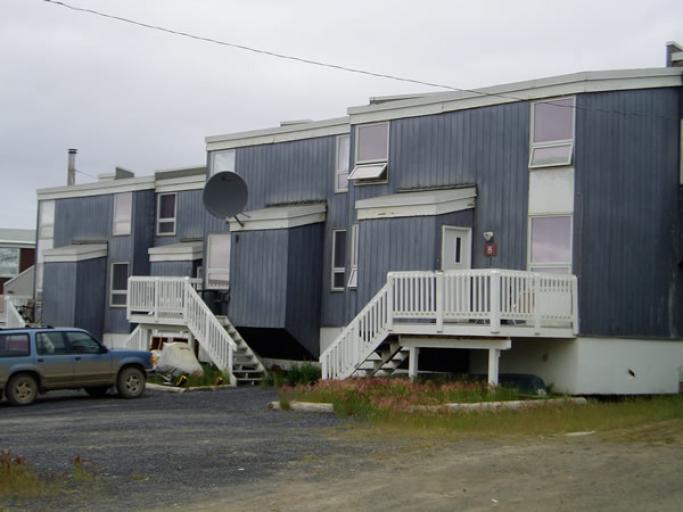 Alder Row Maisons 28 Alder Drive Appartements Inuvik Northview