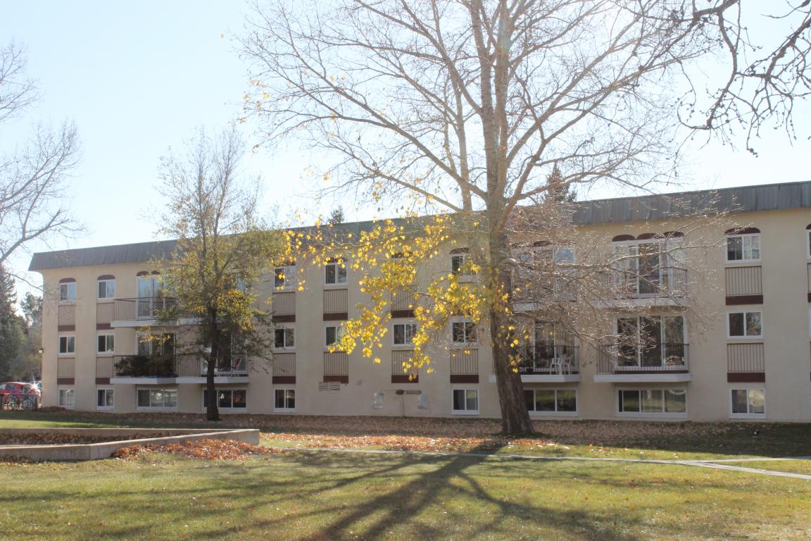 Scenic Heights 16031615 Scenic Heights Lethbridge Apartments
