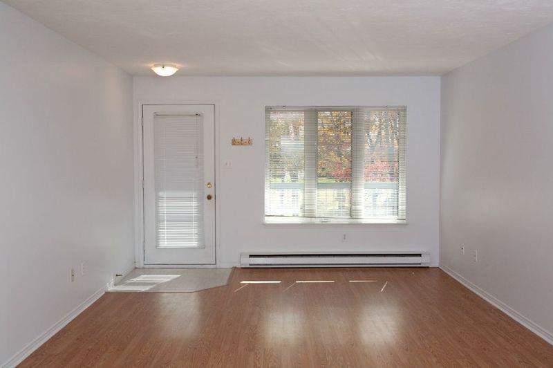 483 / 507 / 523 / 651 / 686 Elmwood 483 / 507 / 523 / 651 / 686