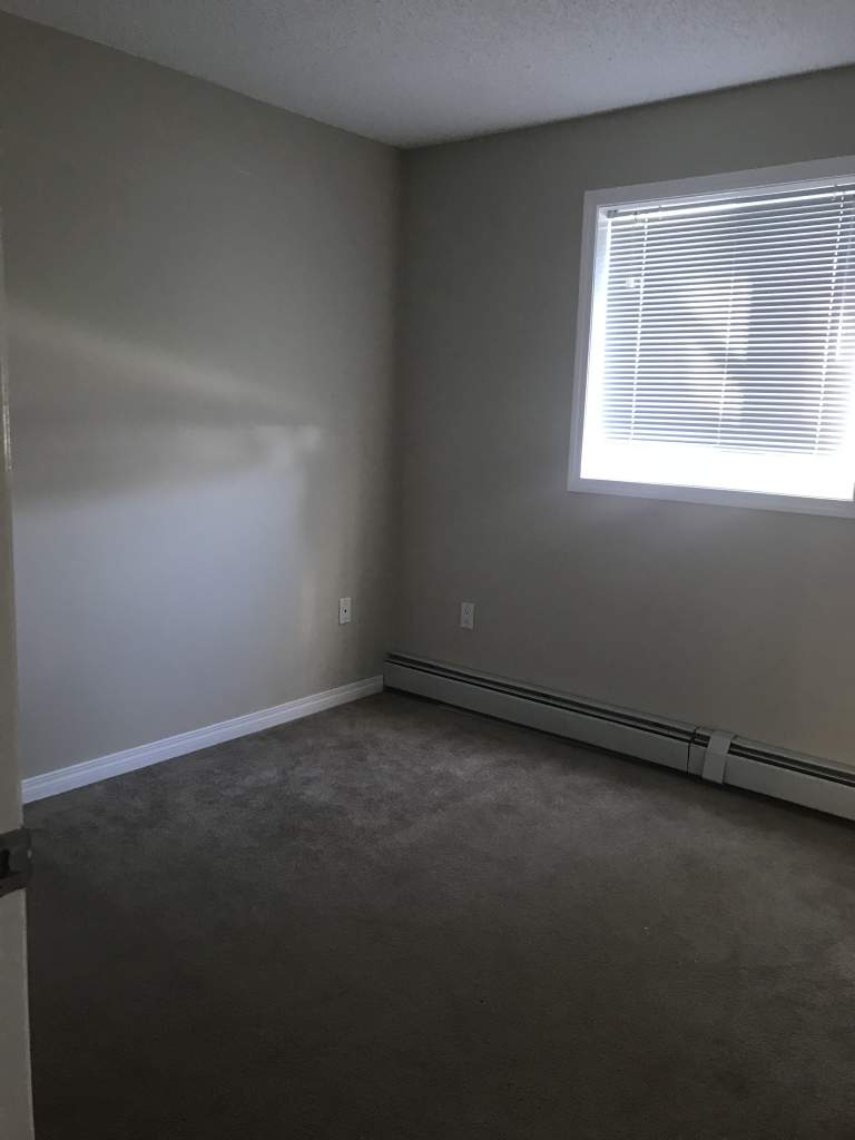 Thompson Landing 115 11 Ave SW Slave Lake Apartments Rent