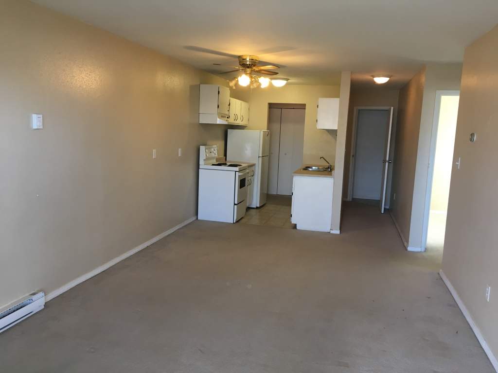 Spruce Manor 9816 Spruce Street Taylor Apartments Rent Northview