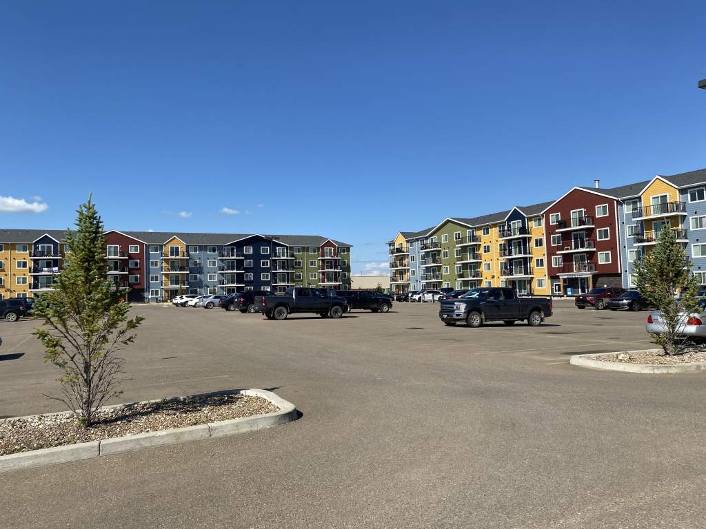 Prairie View Estates 7104 41 Street Lloydminster Apartments