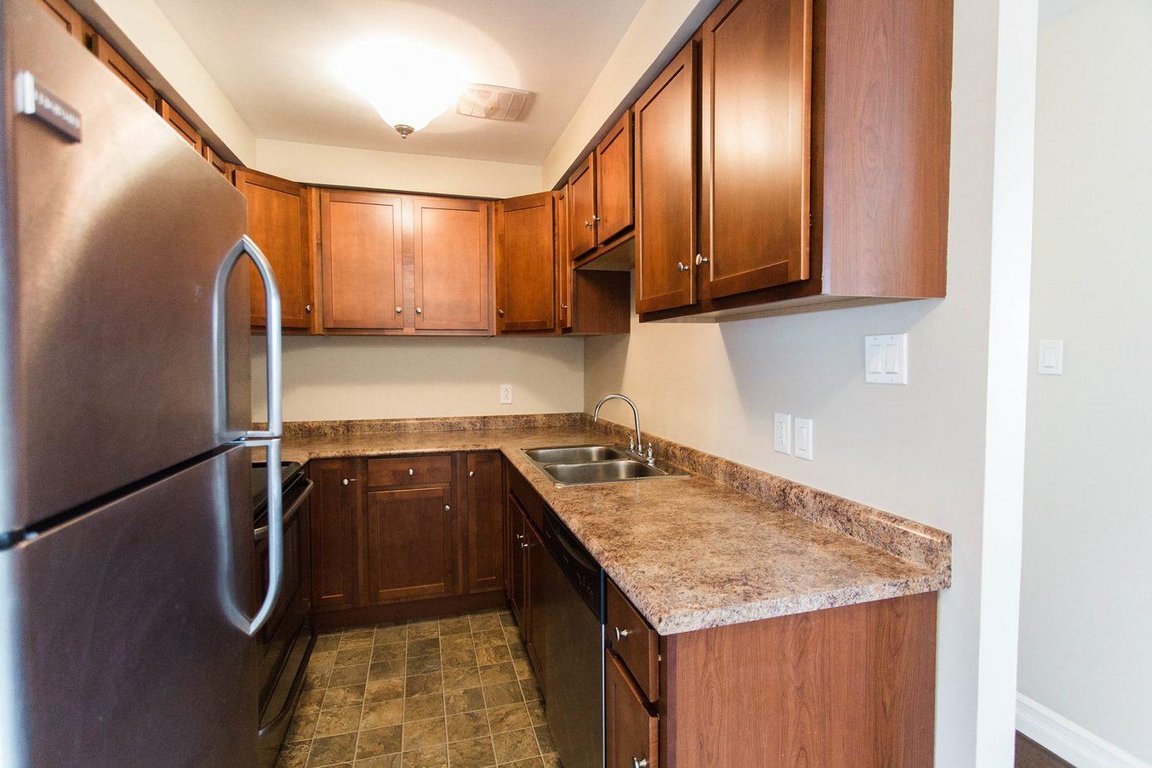 Sunridge Place 85 & 89 MacDonald Drive, 25 Wadland Crescent, 137