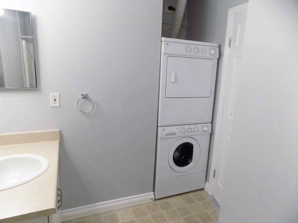 Bison Estates 54015464 52 Street Yellowknife Apartments Rent Northview Rent Northview