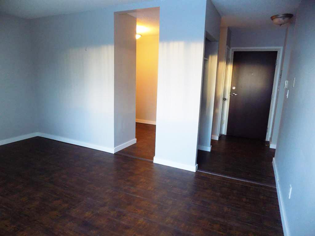 Hudson House 5023 48th Ave. Yellowknife Apartments Rent Northview