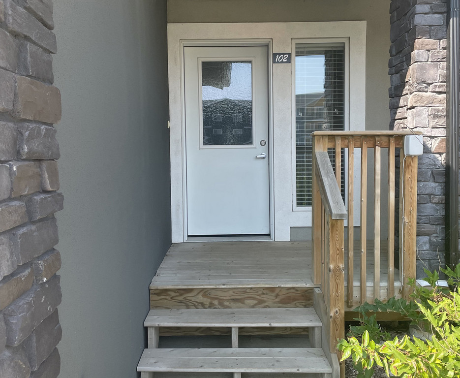 Prairie View Townhomes 7106 41 Street Lloydminster Apartments