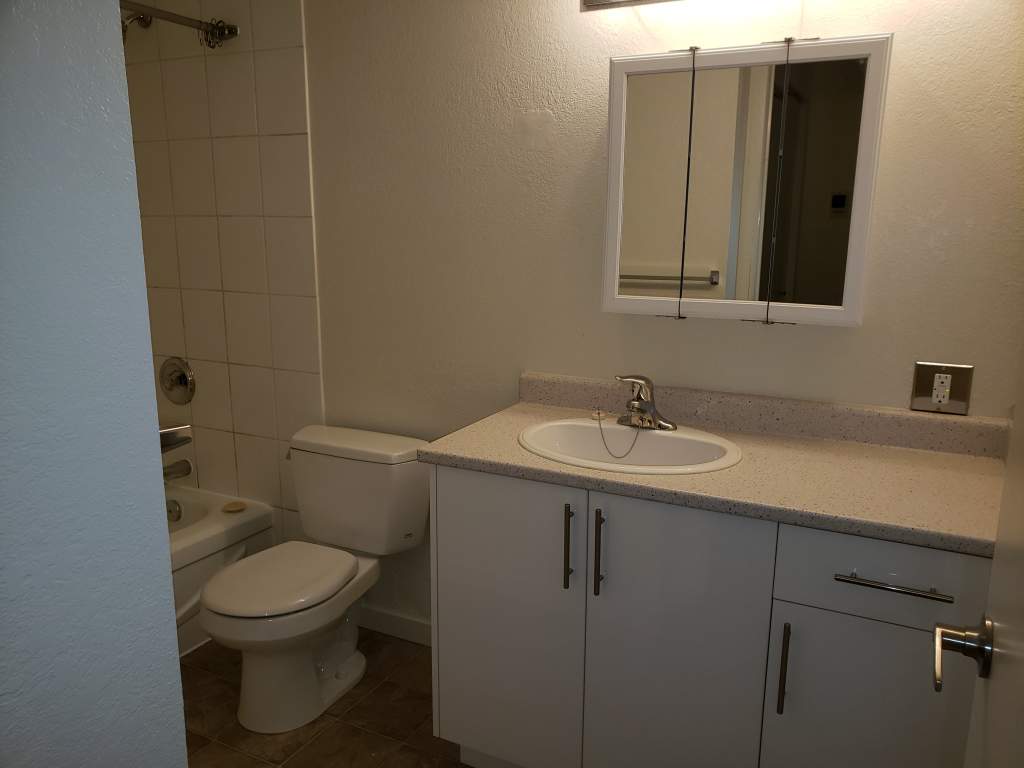 Highland Place Apartments Pacific Cove Properties