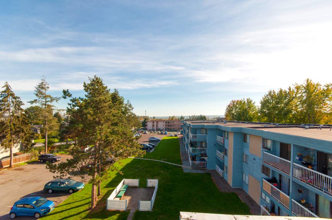 Cloverdale Apartments Pacific Cove Properties