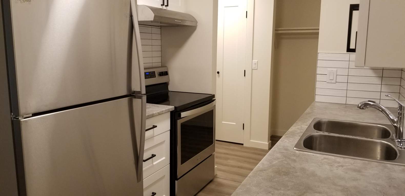 Crestview Apartments Pacific Cove Properties