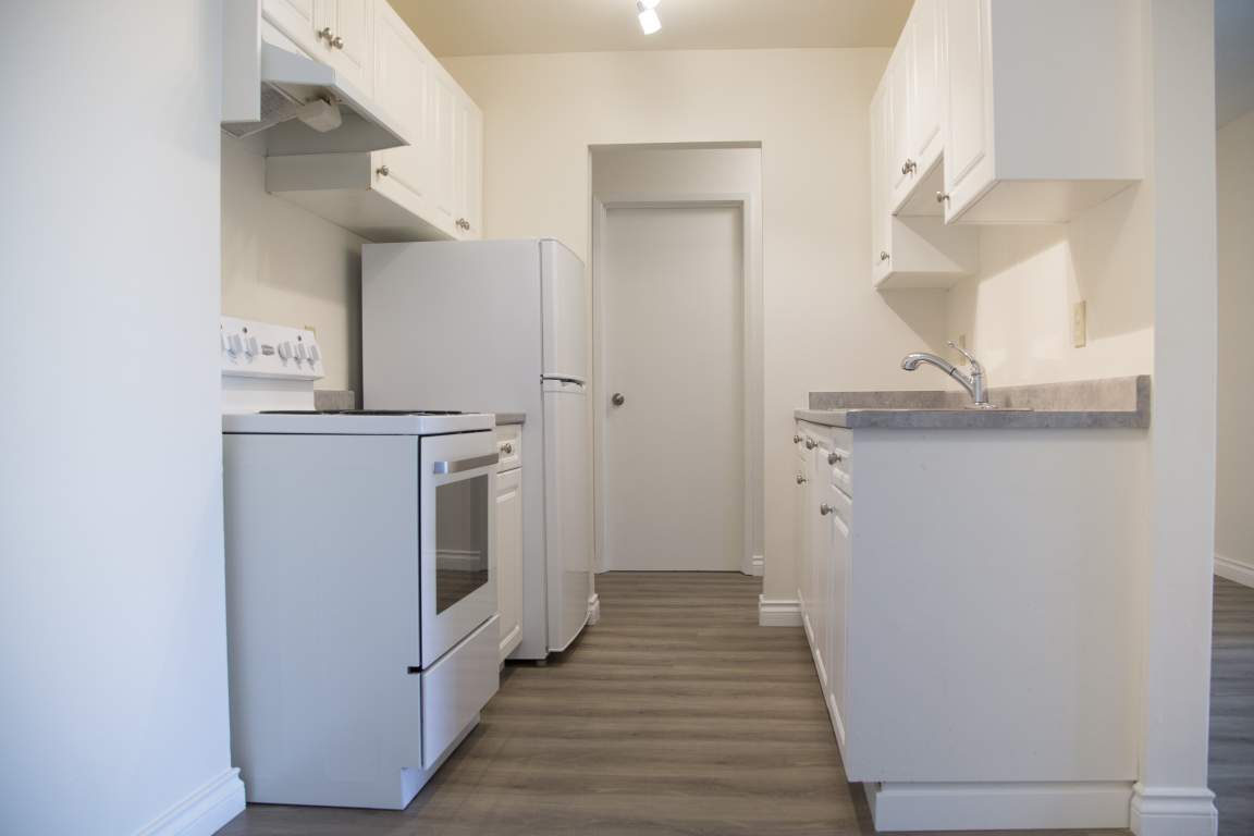 Cloverdale Apartments Pacific Cove Properties