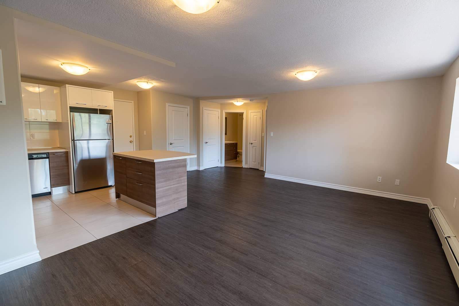 St. Catharines Apartment Rentals 375 Scott St. Panoramic Properties Inc.