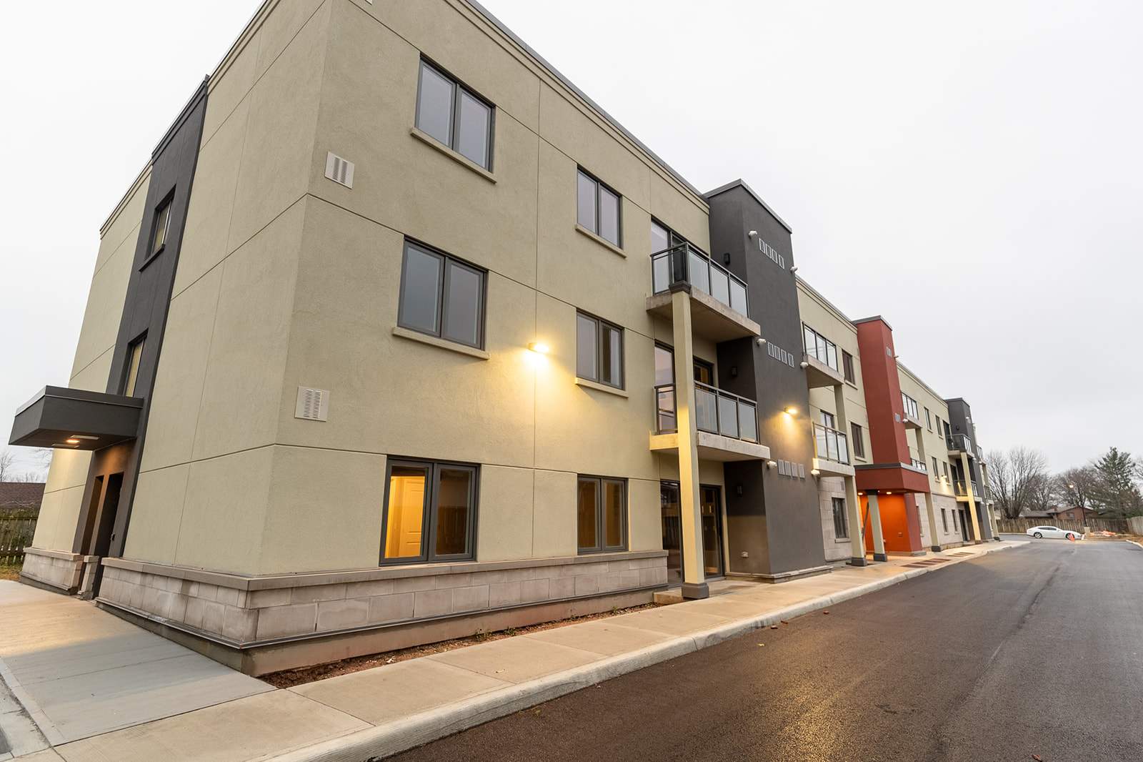 6479 Montrose Rd. Niagara Falls Apartment Rentals Panoramic