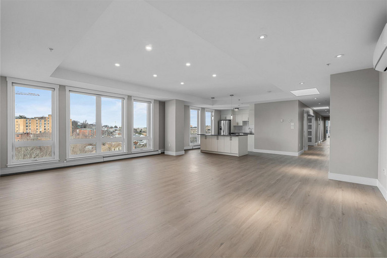 3569 Dutch Village Road