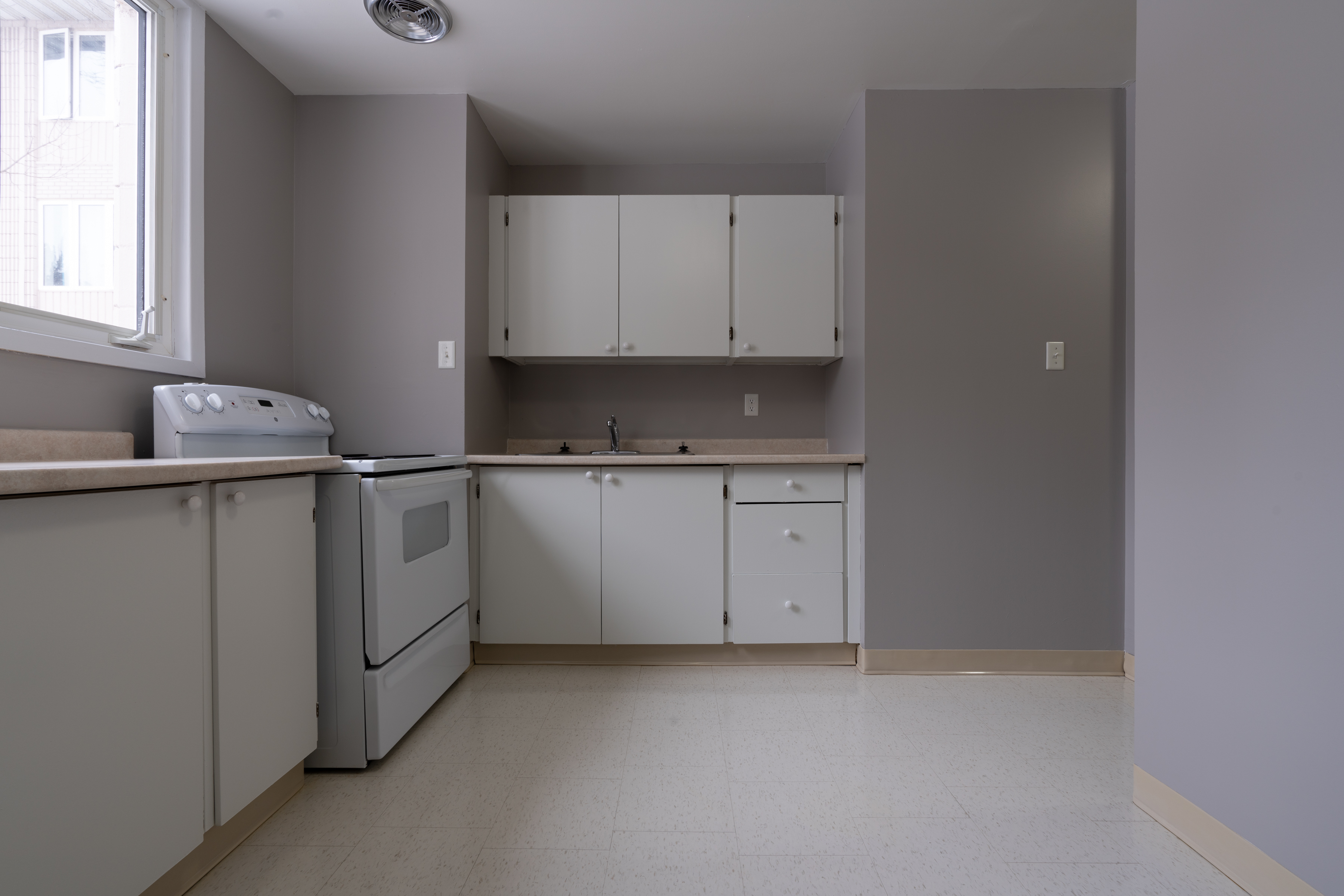 50 Shelley Drive, Sudbury, ON P3A 4S7 — photo 2