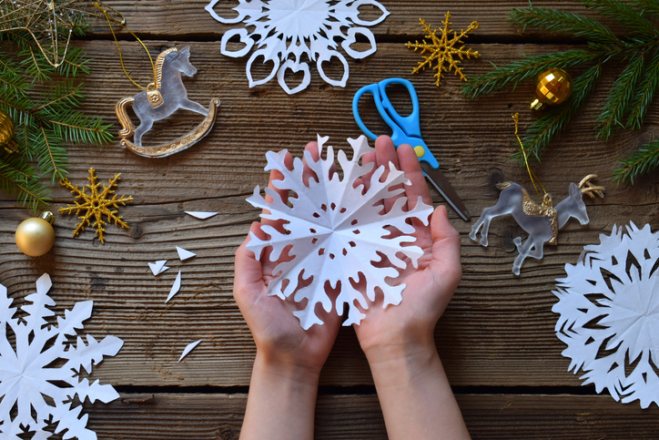 Deck the halls with these DIY holiday decorations Image