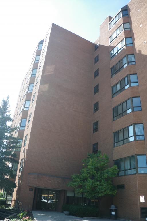 14 Spruce Street Cambridge, Ontario Park Property Management