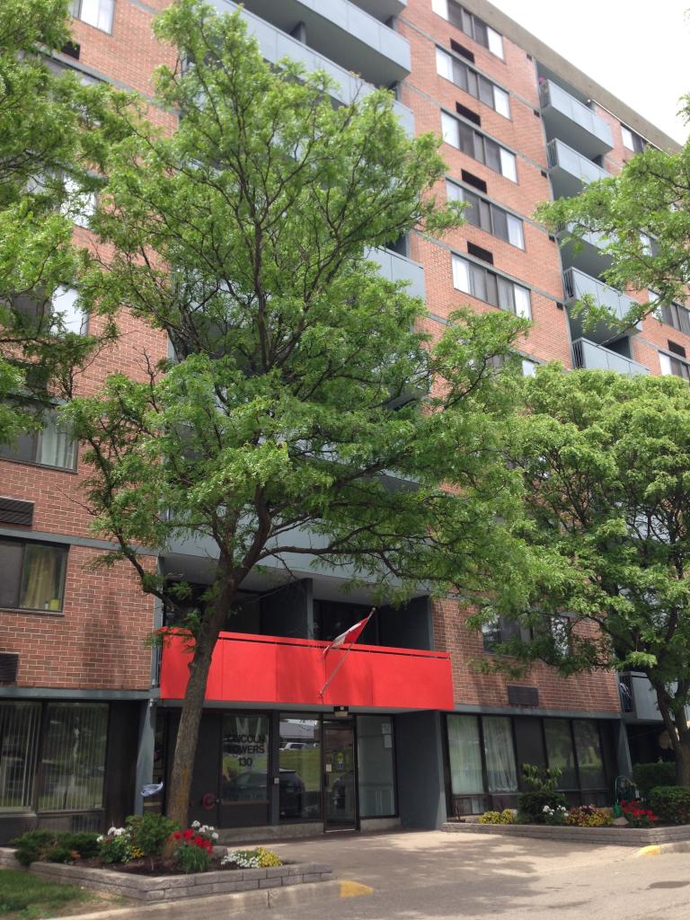 130 140 Lincoln Road Waterloo Park Property Managment Inc. Park