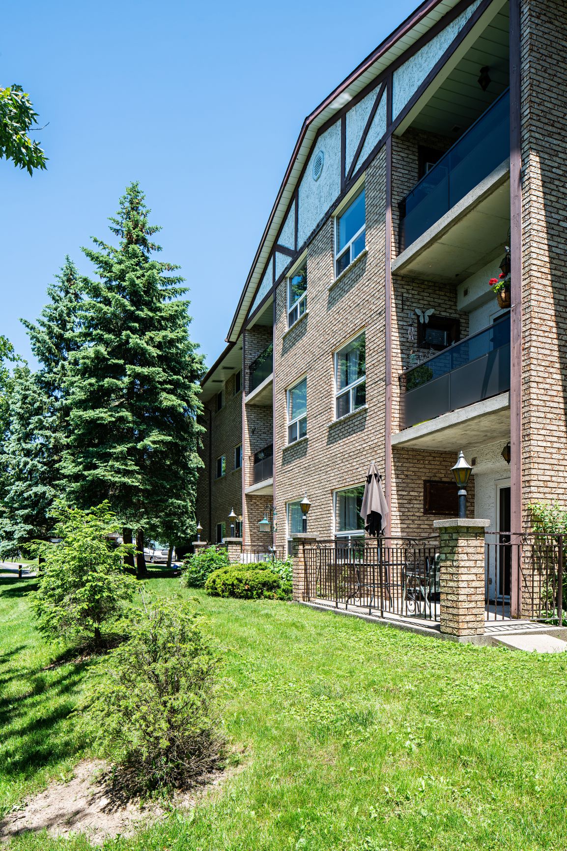 115 Greenwood Drive Stratford Park Property Management Park