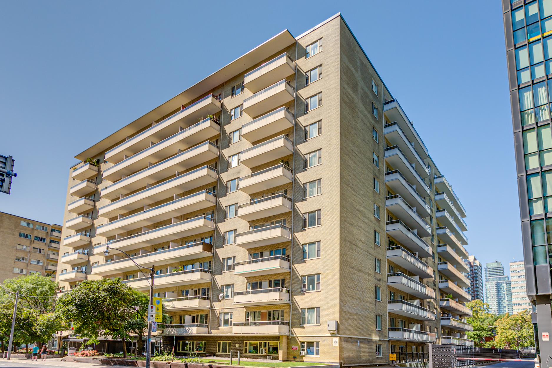 550 Jarvis St Apartments For Rent in Toronto Park Property Management