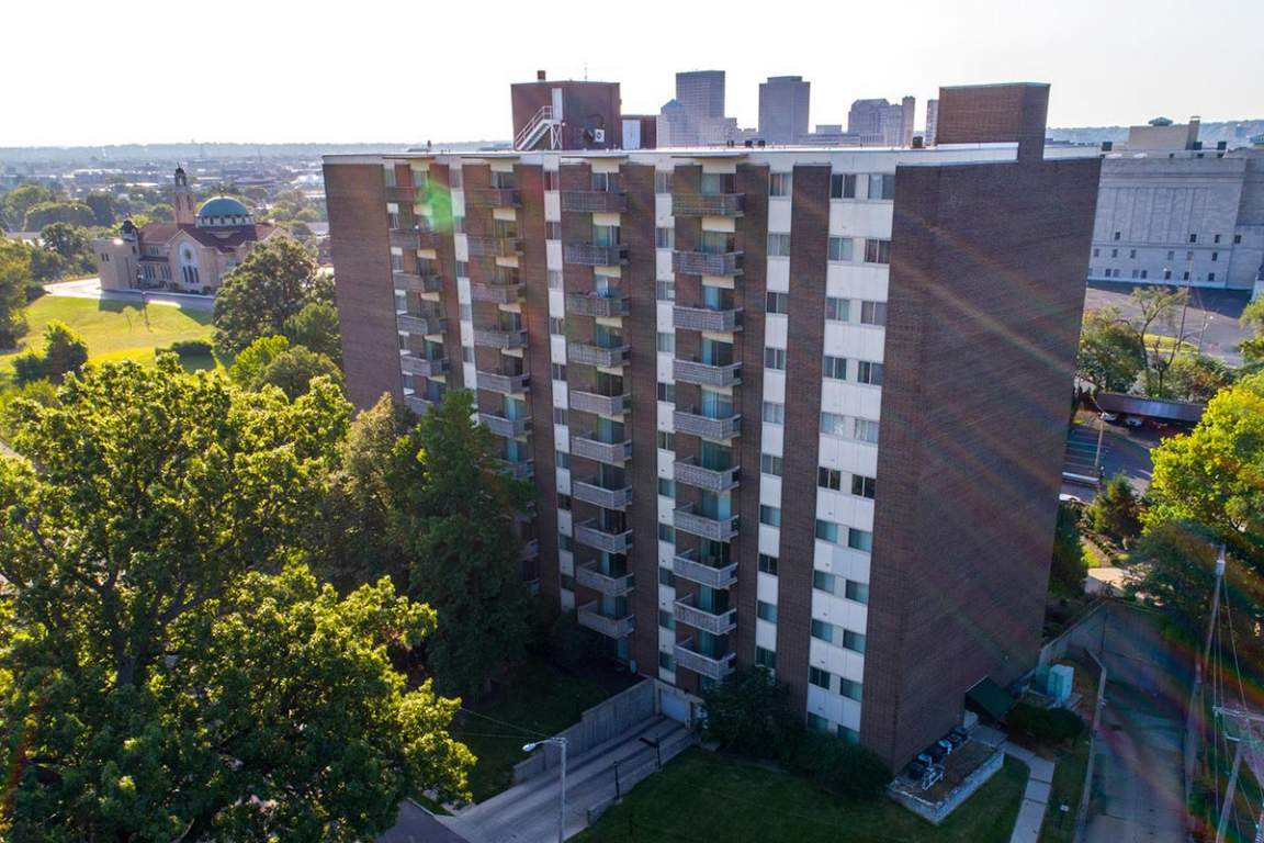 Apartment Rentals in Dayton, Ohio F&W Properties Park Layne