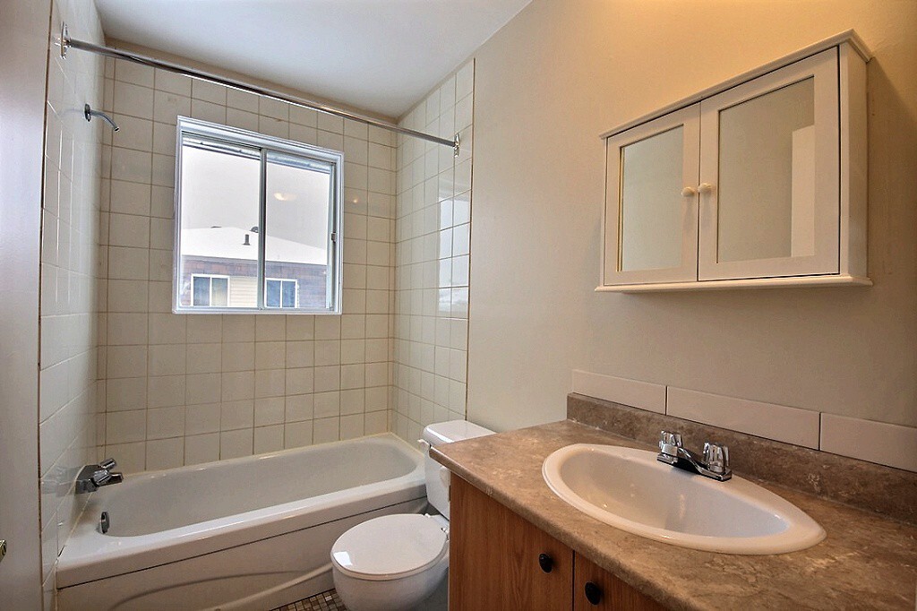 2312 Nadeau — photo 2