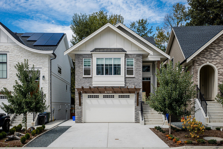 44636 Willowstream Rd