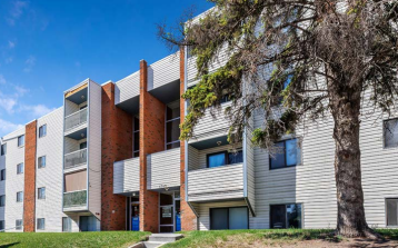 Charmarine East &amp; West