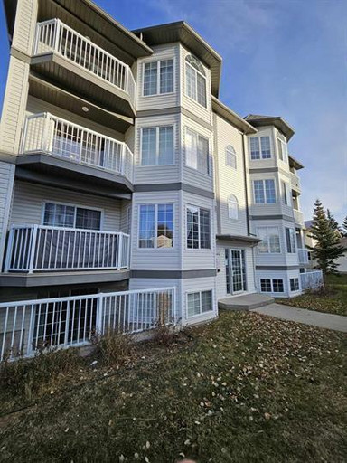 902 - 13 Street, Unit 1