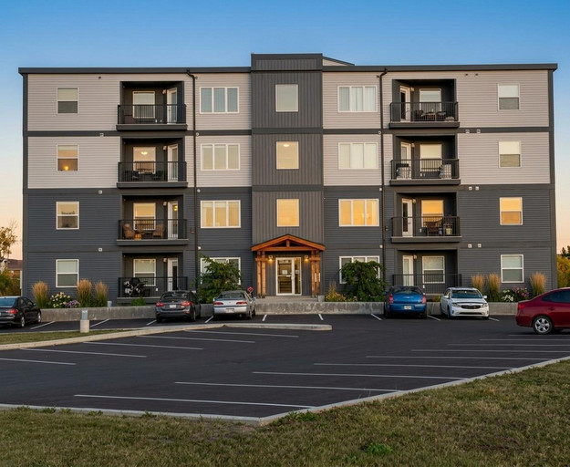 Pelican Close Apartments