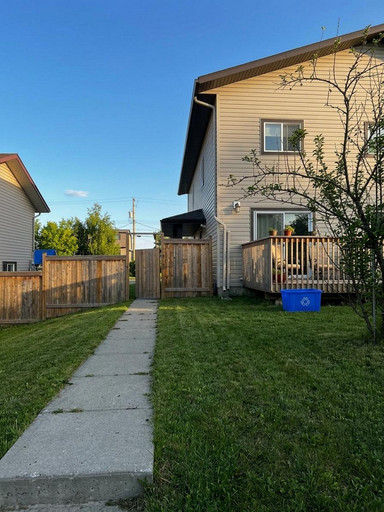 914 - 9 Street, Cold Lake North, Alberta