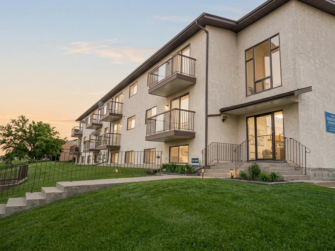 Northview Apartments in Cold Lake North