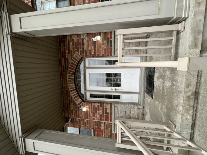 47 Pettitt Drive Upper