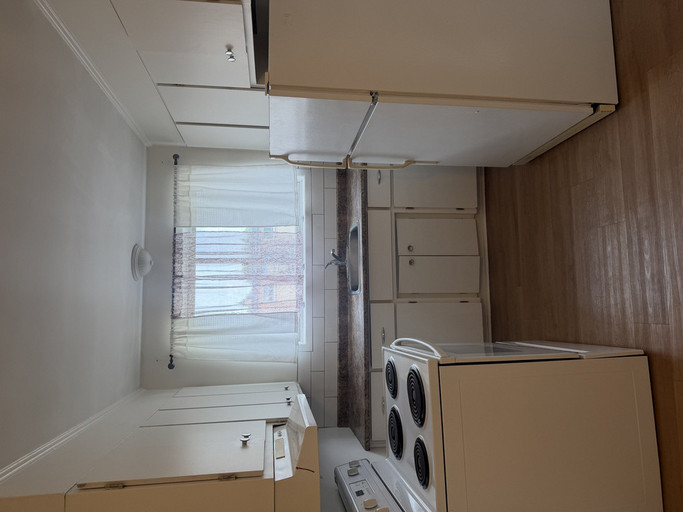 50 Kimberley Dr- Unit F