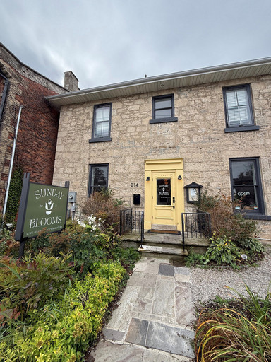 214 Woolwich Street