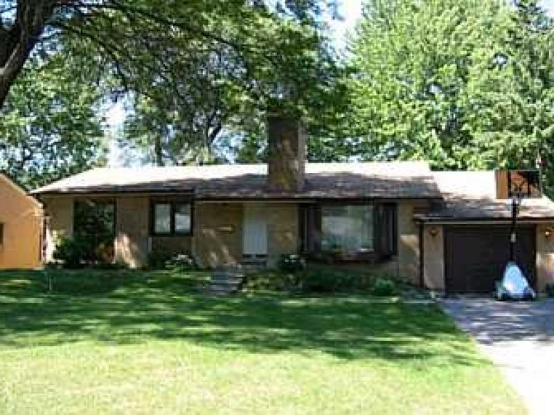 Leslie & York Mills Prudential Property Management Ltd.