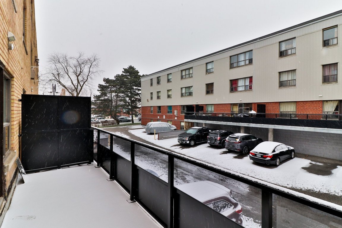 Apartment For Rent in Toronto One & Two Bedrooms Westdale Properties