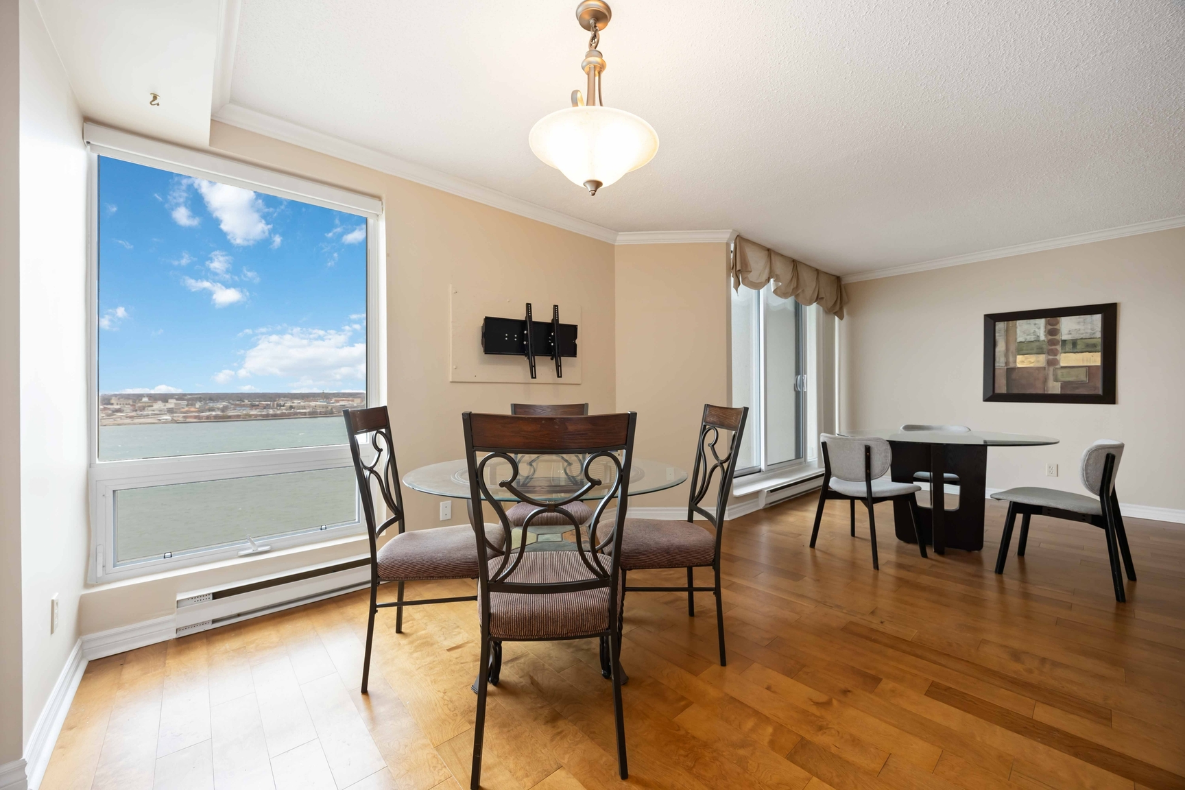 Gallery Photos