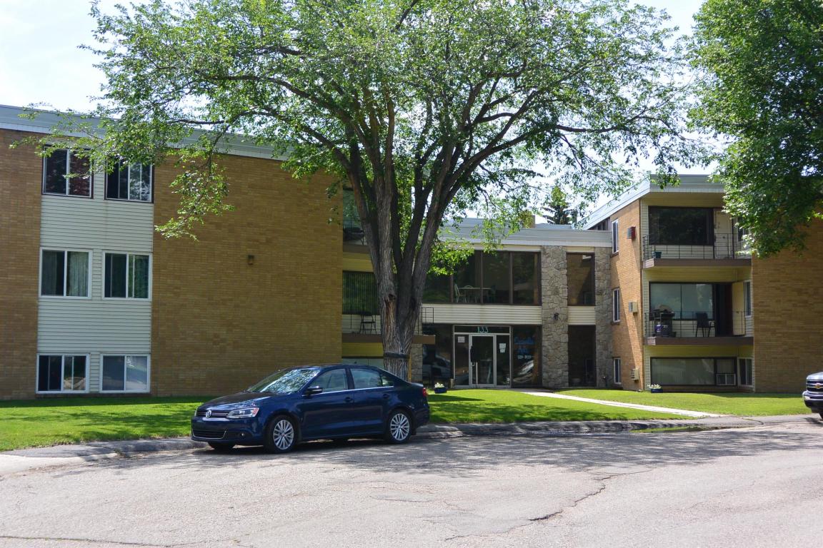 Regina Apartment picture file 1 of 7 RentBoard.ca Ad ID RAC.668449